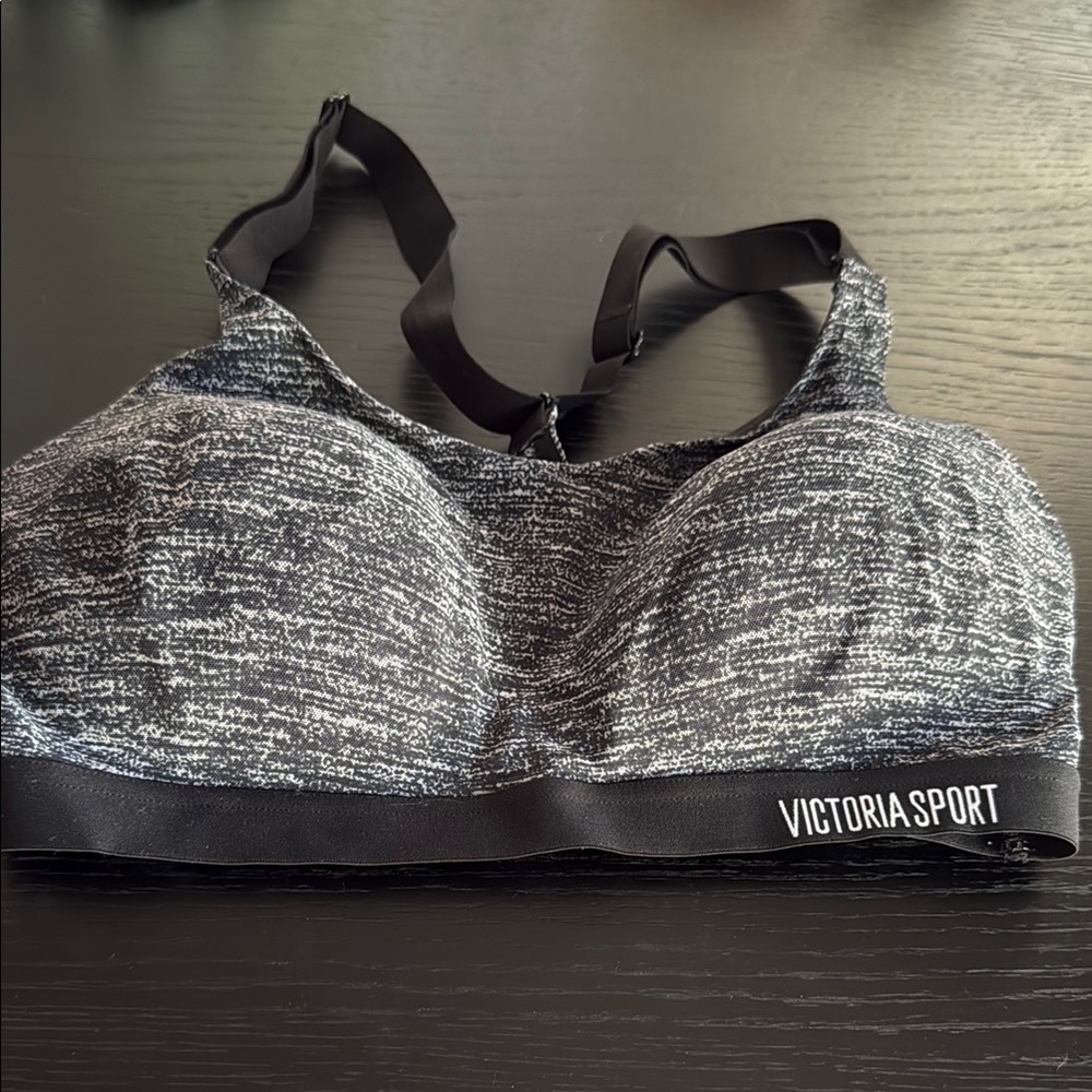 Victoria’s Secret padded sports bra